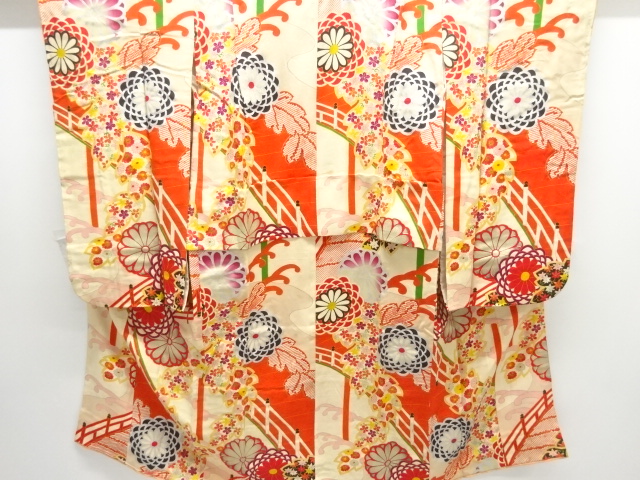 JAPANESE KIMONO / ANTIQUE KIMONO / SILK / BRIDGE & KIKU